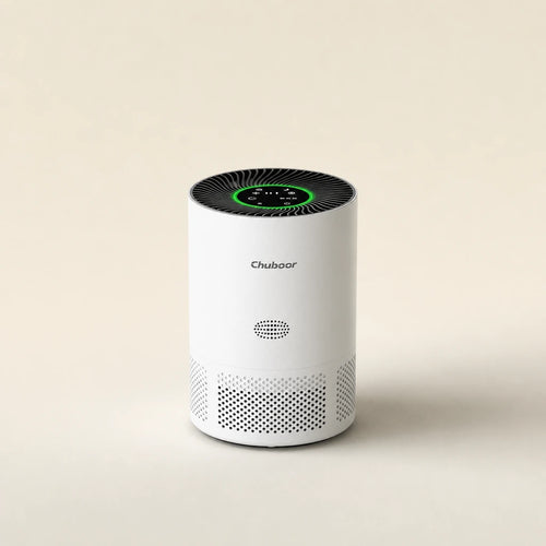 Packshot du purificateur d'air HEPA H13 WiFi PJ01 avec panneau tactile, écran supérieur et entrée d'air basse circulaire